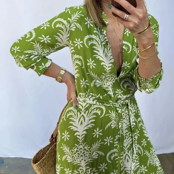 ZARA WOMAN MIDI BELTED PRINTED DRESS FLOWY GREEN | 5216/046 | SIZE: MEDIUM - Picture 4 of 7